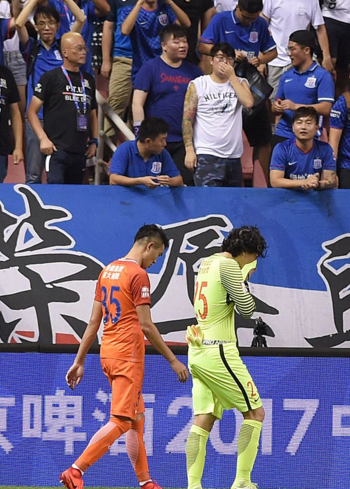 lol竞猜-上海海港迎足总杯关键赛；赛后单刀错失；底气十足；阵容厚度经受考验(ff1440任务一览)